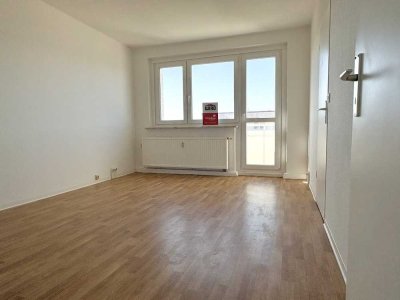 WG-Startklar! Super Schnitt, starke Lage, schöner Balkon - 3-Zimmer-Wohnung in Rostock-Lütten Klein