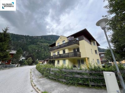 PERFEKT! Gemütliche, geförderte 3-Zimmer Dachgeschoßwohnung mit Balkon und Abstellplatz in Böckstein! Mit hoher Wohnbeihilfe