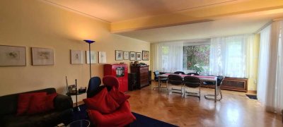 Charmante, großzügige Terrassenwohnung im EG mit großem Garten in ruhiger Lage  - Duisburg  -  Dellv