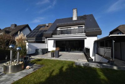 Wohnjuwel mit Stil und Komfort, Terrasse, Garten und Garage in verkehrsberuhigter Lage in Andernach