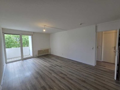 Helle 2-Zimmer-Wohnung mit Balkon & Aufzug – für Mieter, die wissen, was sie wollen!