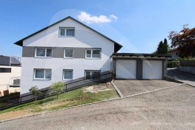 Exklusive 5-Zi.-Wohnung im Zweifamilienhaus - naturnah gelegen!