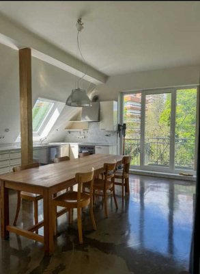 Moderne Maisonette-Wohnung in Köln-Bayenthal mit Balkon & Dachterrasse – Nähe Rhein