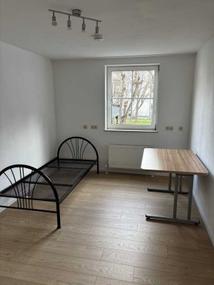 Möblierte 1-Zimmer Wohnung mit Kleinküche in Bayreuth, Gartenstadt/Wendelhöfen