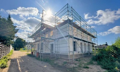 Provisionsfrei - Energieeffizienter Neubau - Doppelhaushälfte zum Erstbezug in Michendorf