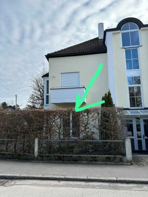 Lichtdurchflutete 1-Zimmer-Wohnung mit eigenem Garten, Einbauküche & Garagenstellplatz – ab 01.09.