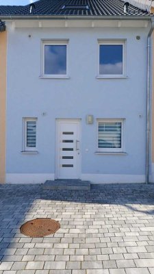 Schönes Reihenmittelhaus in Usingen Schleichenbach II