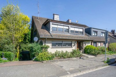 Platz satt für die große Familie in attraktiver Lage der Burger Straße