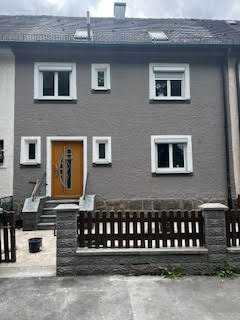 Komplett neu Saniertes Reihenhaus mit gehobener Innenausstattung in Tirschenreuth