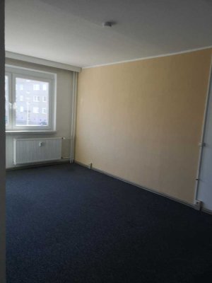 Charmante  3-Raum-Wohnung mit Balkon in ruhiger Erdgeschosslage