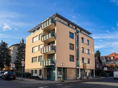 Lichtdurchflutete 3-Zimmerwohnung mit großer Dachterrasse zu vermieten !