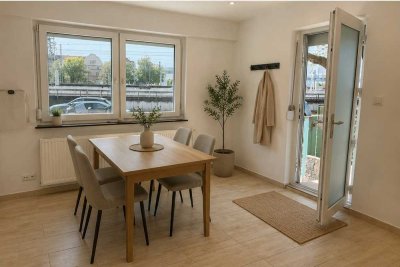 Helle 3-Zimmer-Whg., zentral, gepflegt mit Veranda+ Terrasse zum draußen sitzen