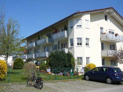 Moderne Terrassenwohnung mit verbundenem Hobbyraum