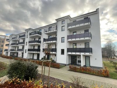 Stufenlose Freiheit! Hochwertige 2-Raum-Wohnung mit 2 Balkonen in Krebsförden
