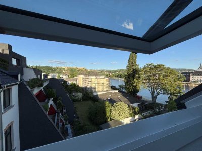 Exklusive kernsanierte 4,5 Zimmer Dachgeschosswohnung mit Panoramablick – Erstbezug