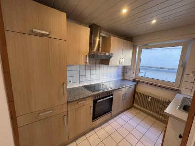 3-Zimmer Wohnung im Zentrum nahe Hochschule - WG-Neugründung möglich