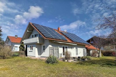 Idyllisch gelegene Immobilie in Hofdorf Nähe Mengkofen