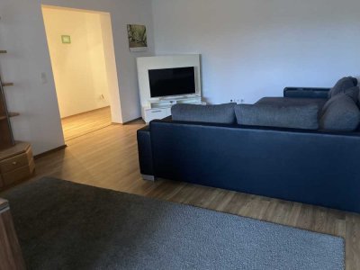Stilvolle 4-Zimmer-Erdgeschosswohnung mit Einbauküche in Leimen
