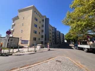 Erstbezug durch Aufstockung! - Gut geschnittene 3-Zimmer-Wohnung mit Terrasse