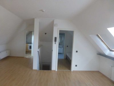 Single-Appartement Dachgeschoss in zentraler Lage von Bottrop-Fuhlenbrock
