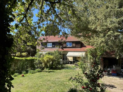 *Reserviert* Doppelhaushälfte in Kleinmachnow - Ideal für Familien!