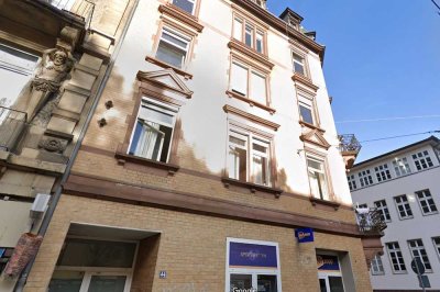 Schöne  3 ZKB Altbauwohnung 4.OG ohne Aufzug   zu vermieten !
