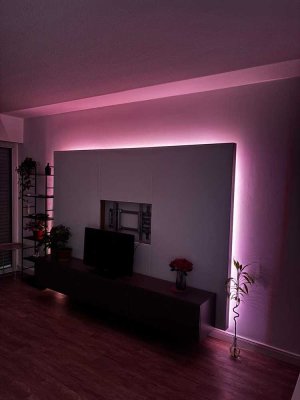Gemühtliche,helle 2-Zimmer-Wohnung mit Küche, Balkon und Stellplatz