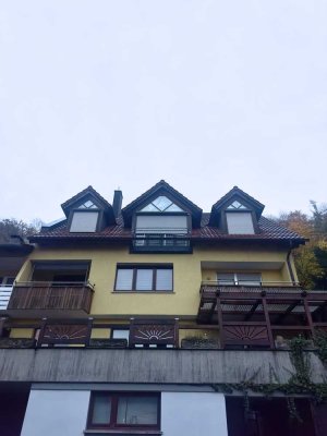 Helle 4-Zimmer Dachgeschosswohnung - ideal als Kapitalanlage in Marktbreit