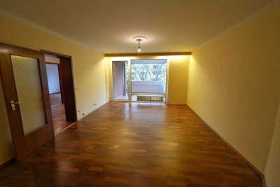 Bieterverfahren: Schön geschnittene 2 Zimmer Wohnung in Top Lage von Sachsenhausen!