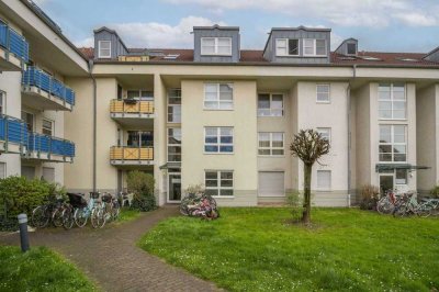 Top gepflegte 3-Zi.-ETW mit Balkon und Stellplatz in Köln-Sürth - Erbbaurecht
