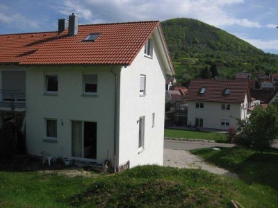 Schöne Doppelhaushälfte im Grünen