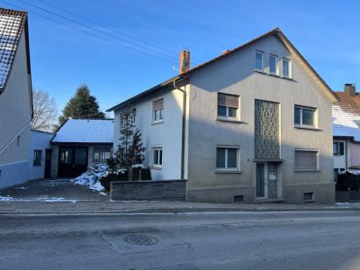 renovierungsbedürftiges Zweifamilienhaus mit Werkstatt in Gerstetten zu verkaufen.