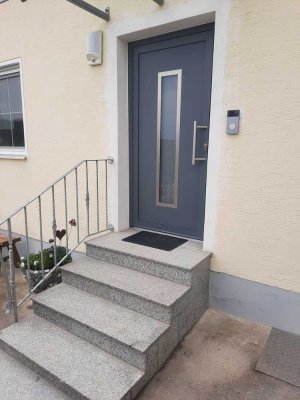 3 Zimmer-DG-Wohnung in Frauenstetten - ruhig&gepflegt, ab August