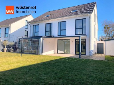 Ein Zuhause, das Zukunft kann – Design, Technik und Ruhe in perfekter Balance. Das Ziel Ihrer Suche!