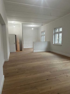 +++ LOFTFLAIR AM PREUßENRING - ERSTBEZUG NACH SANIERUNG+++
