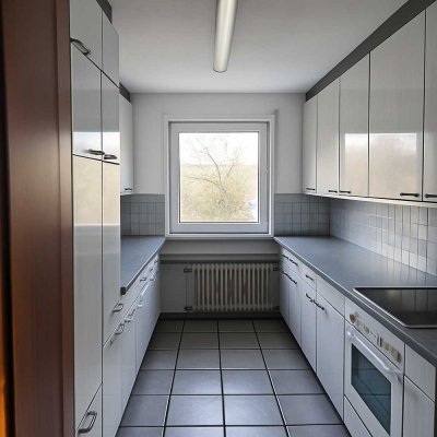 Helle 5-Zimmer Wohnung mit Balkon in Heilbronn-Neckargartach
