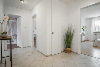 Exklusives Wohnvergnügen: 3-Zimmer-Wohnung in zentraler Lage mit modernem Komfort und Parkmöglichkei