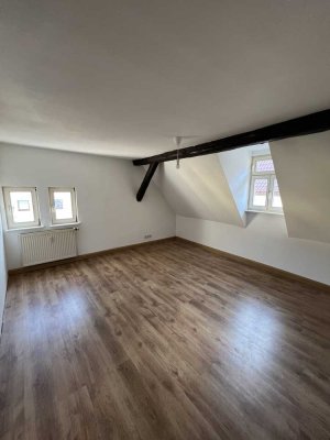 5,8% Rendite -  2,5 Zimmer in Wiernsheim