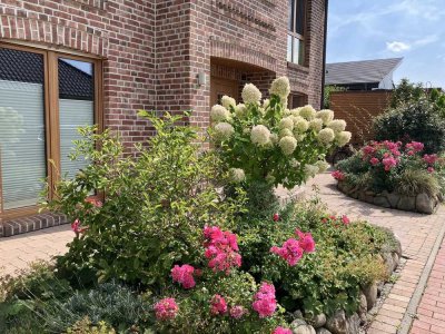 Traumhaus im Landhausstil mit Gartenparadies - Wohnen mit Stil und Komfort