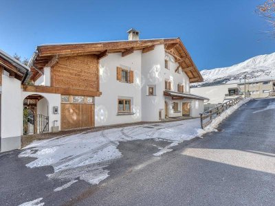 Großzügiges Landhaus mit 6 Wohnungen in Premiumlage in Serfaus – Eleganz trifft auf südalpinen Charme!
