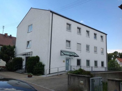 Hell, freundlich und zentral: 1-Zimmer Wohnung mit Tageslichtbad in Günzburg