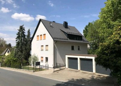 Gehobene 3-Zimmer Dachgeschosswohnung im historischen Kern von Heroldsberg