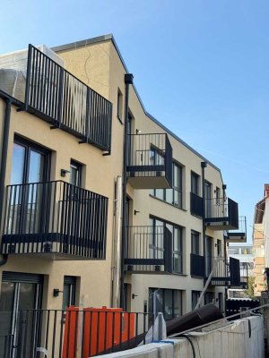 Erstbezug: exklusive 1-Zimmer-Wohnung mit Einbauküche und Balkon in Darmstadt