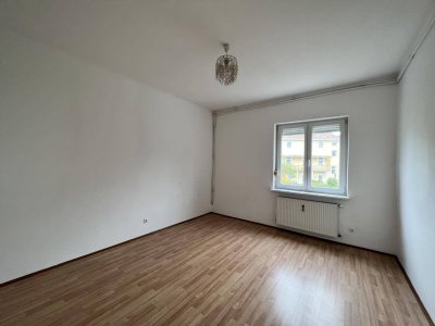 ++Provisionsfrei++ Graz/Lend, 3 extra Zimmer + extra Küche mit Balkon, Garage optional