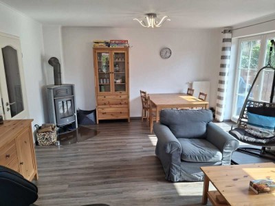 Sofort bezugsfertige DHH mit Sauna, Kamin & Doppelcarport - nur 1.800 m zum Strand!
