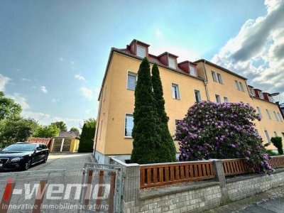 Süßes MFH mit großem Garten in ruhiger Lage