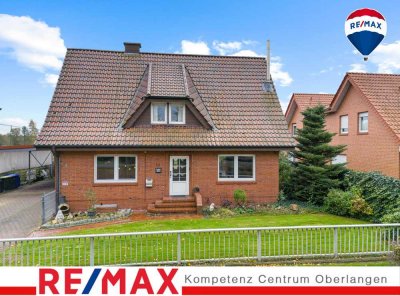 !! Seltene Gelegenheit !! 
Stilvolles Ein/Zweifamilienhaus mit großzügigem Wohnambiente auf 1755 m²