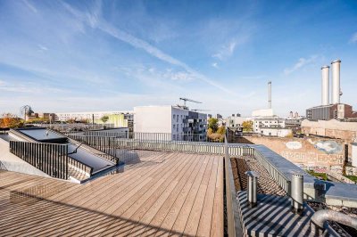 Großstädtisches Leben in Mitte mit 360°Panorama, private Rooftop-Terrasse & zwei Sonnenbalkone