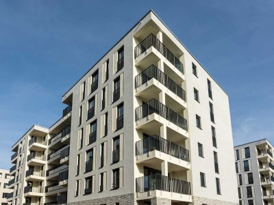 Ideal für alle, die viel vorhaben: 4-Zimmer-Wohnung mit Balkon in Schönefeld