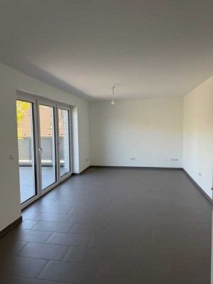 Penthouse-Erstbezug mit großer Sonnenterrasse, hochwertiger Küche – Wohnen auf Top-Niveau